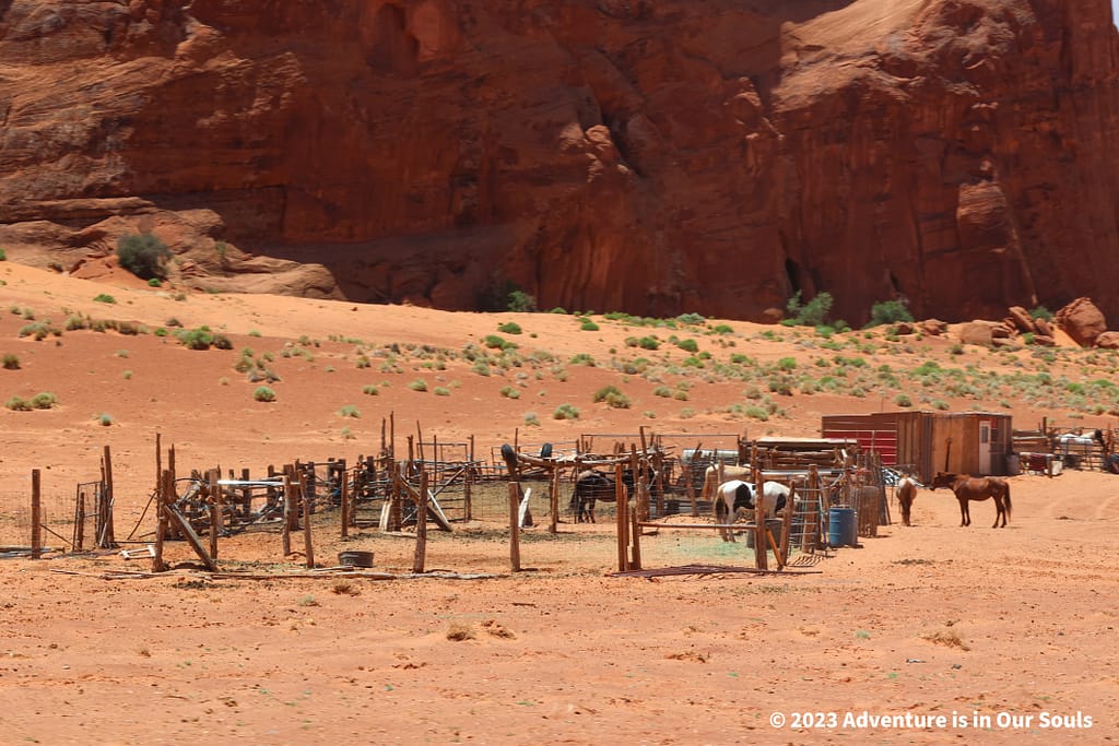 Thunderbird Mesa - Monument Valley