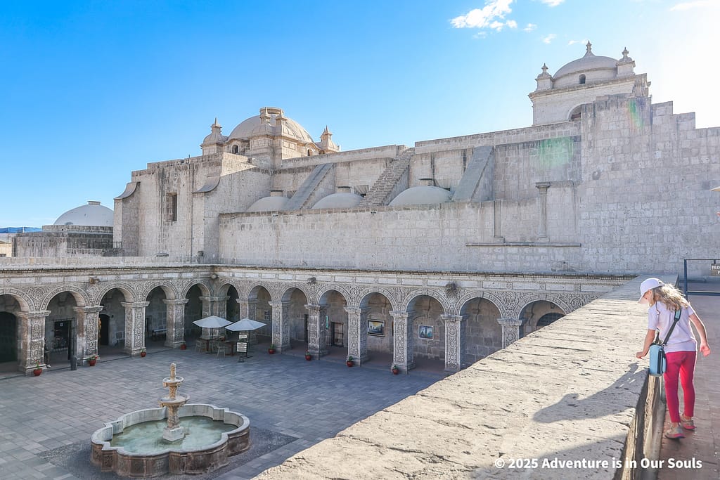 Arequipa Peru - Iglesia de la Compania de Jesus