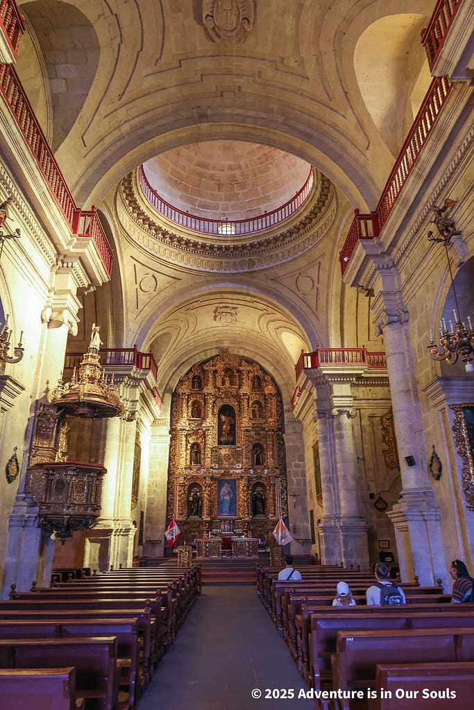 Arequipa Peru - Iglesia de la Compania de Jesus